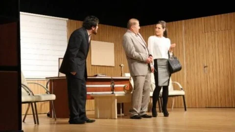 Tiyatro Sezonu Açıldı