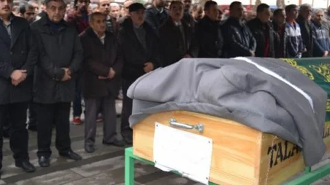 Trafik Kazasında Hayatını Kaybeden Şahıs Son Yolculuğuna Uğurlandı