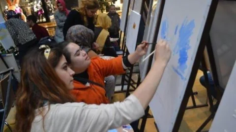 Engelliler Günü Etkinliklerinin Adresi Piazza Oldu