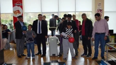 Özel Sporcular Kıyasıya Yarıştı