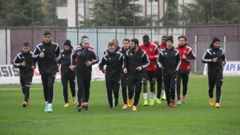 Kardemir Karabükspor Rize'de Hazırlıklarını Sürdürüyor