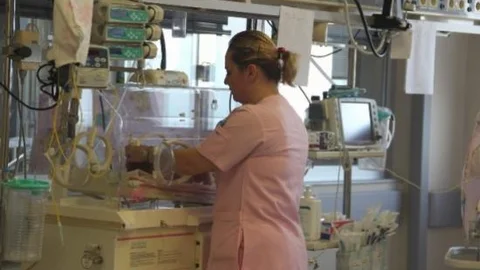 Omü'de Çocuk Yoğun Bakım Ünitesi Yenilendi