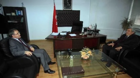 Karaosmanoğlu'dan Vali Yardımcılarına Ziyaret