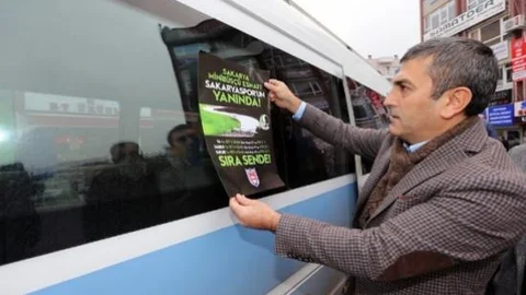 Minibüsçü Esnafı Sakaryaspor'a Destek Verdi