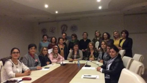 Türk Kadınına Seçme Ve Seçilme Hakkı Verilişinin Yıldönümü