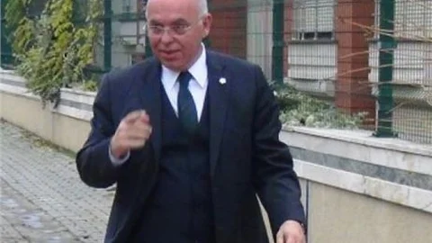 Belediye Başkanından 'ağaç Kesilmeyecek' Sözü