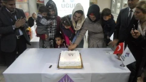 'uğur'lu Bebekler 2 Yaşında