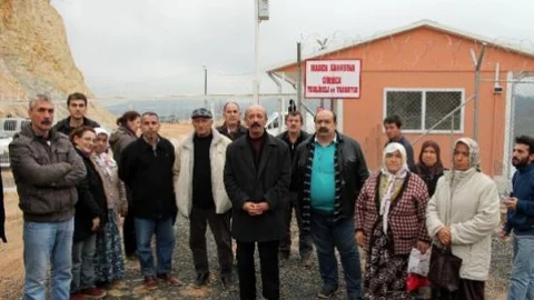 Chp'den Direnişe Destek