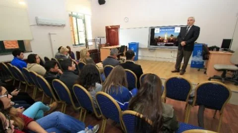 Geri Dönüşüm Öğrencilere Emanet