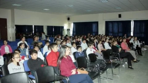 Gkv'lilerden İletişim Engel Tanımaz Projesi