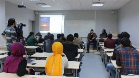 Yönetmen Haydar Işık Üniversitelilerle Bir Araya Geldi.