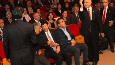 Mhp Kongresinde Divan Başkanlığı Gerginliği