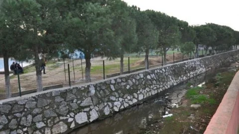 Dere Kenarına Çitli Önlem