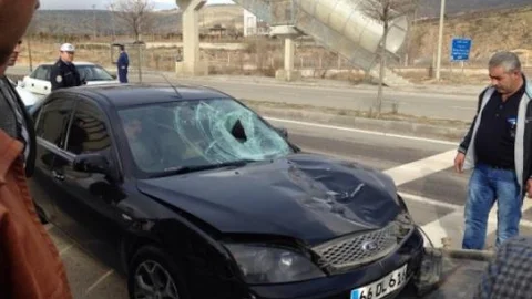 Yozgat'ta Üniversite Öğrencisine Otomobil Çarptı