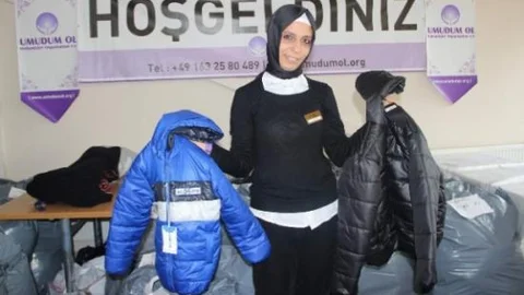 400 Çocuğa Mont Yardımı