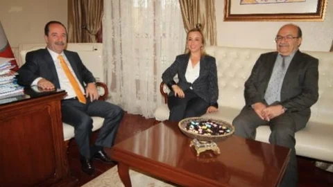 Yarım Asırlık Ezme Ustası Keçeci Belediye Başkanı Gürkan'ı Ziyaret Etti