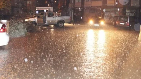 Çanakkale'de Sağanak Yağış