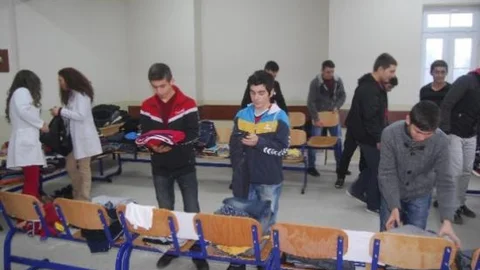 Öğrenciler Arkadaşları İçin Harekete Geçti
