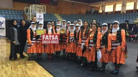 Fatsa Halk Oyunları Grubu Türkiye Derecesi Yaptı