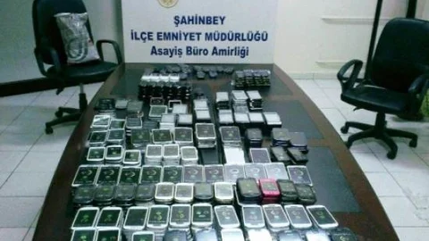 496 Adet Kaçak Cep Telefonu Ele Geçirildi