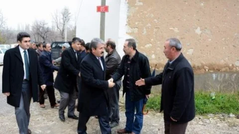 Bbp Genel Başkanı Destici Gümüşkonak'ta Cenaze Törenine Katıldı