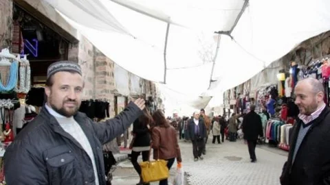 Bursa Kapalı Çarşı'da Aylardır Bitmeyen Çalışmalar Esnafı Canından Bezdirdi