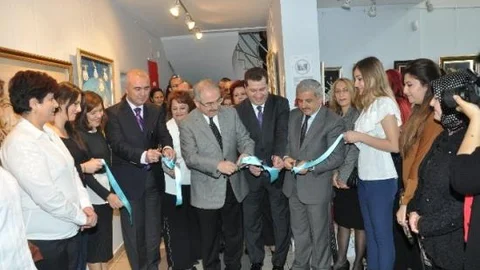 Geleneksel El Sanatlarıyla Hz. Mevlana Yorumu