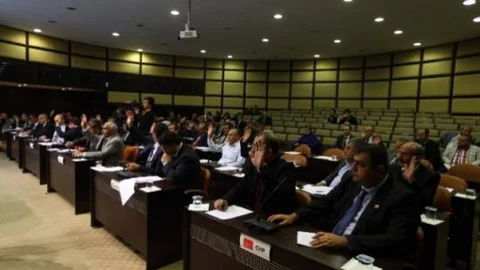 Büyükşehir Meclisi 58 Maddeyi Görüştü