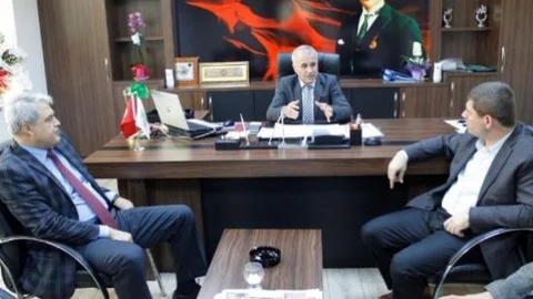 Edremit Kaymakamı Erguvan'dan Ziyaret