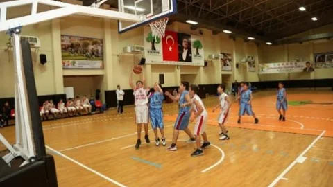 Şehitkamil 25 Aralık Basketbol Kurtuluş Kupası Start Aldı