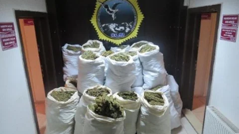 Su Tankerinde 396 Kilo Esrar Ele Geçirildi