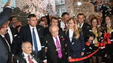 Süleyman Demirel Demokrasi Ve Kalkınma Müzesi Açıldı