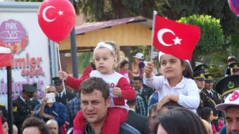 Osmaniye'de Cumhuriyet Bayramı Törenle Kutlandı