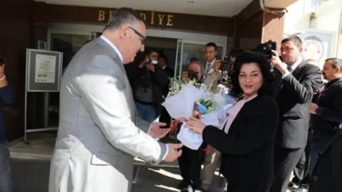 Vali Civelek'ten Başkan Kesimoğlu'na Ziyaret