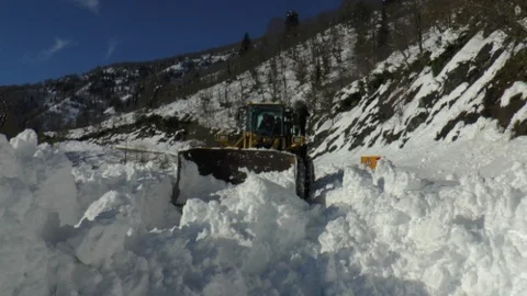 Artvin'de Karla Mücadele Ve Sağlık Ekiplerinin Hastalara Ulaşmak İçin Verdikleri Mücadele Dikkat Çekiyor