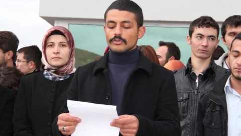 Üniversite Öğrencileri Ölen Arkadaşları İçin Eylem Yaptı