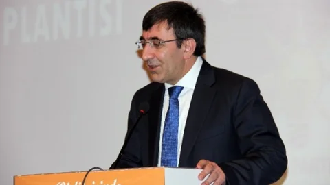 Kalkınma Bakanı Cevdet Yılmaz Bingöl'de