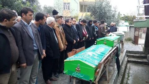 Adana'daki Kazada Ölenler Toprağa Verildi