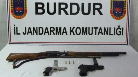 Burdur'da Silah Operasyonu