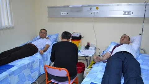 Cezaevi Personeli Kan Bağışı Yaptı