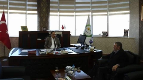 Eski Belediye Başkanı Aras'tan Rektör Yılmaz'a Ziyaret