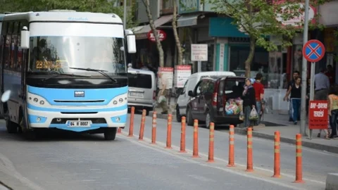 Uşak'ta Dolmuş Fiyatları 4 Yıl Önceye Çekildi