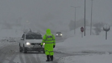 Bolu Dağı'nda Yoğun Kar Yağışı Başladı