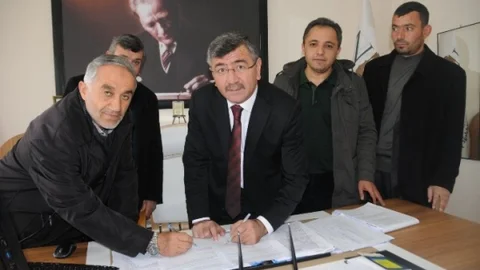 Cami Yeri İçin Protokol İmzalandı