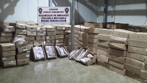 Kırşehir'de Bir Tir Dolusu Kaçak Et Ele Geçirildi