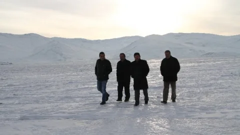 Çıldır'da Atlı Kızak Keyfi Başladı