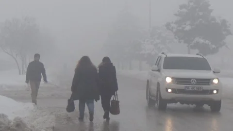 Bolu Merkezinde Göz Gözü Görmedi