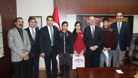 Vali Büyükersoy TEOG Birincilerini Kabul Etti