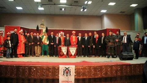 Erzincan Osmanlı Devletinin Kuruluşunu Mehtaranla Kutladı
