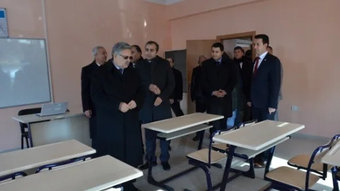 Vali Kahraman Kemah'ta Ki Hamam Ve ETÜt Merkezi Açılışında